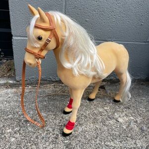19” x14” American Girl Tan XL Horse